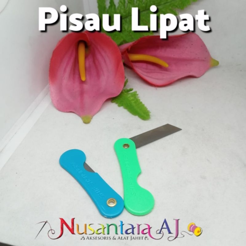 

Pisau lipat kecil
