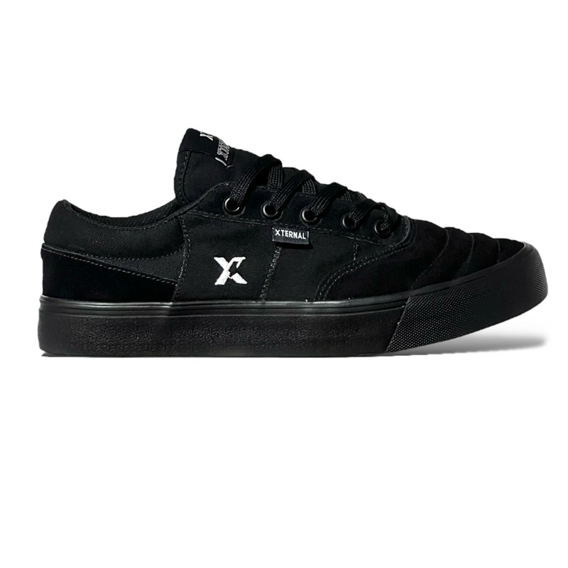 SEPATU XTERNAL AUTHENTIC ALL BLACK