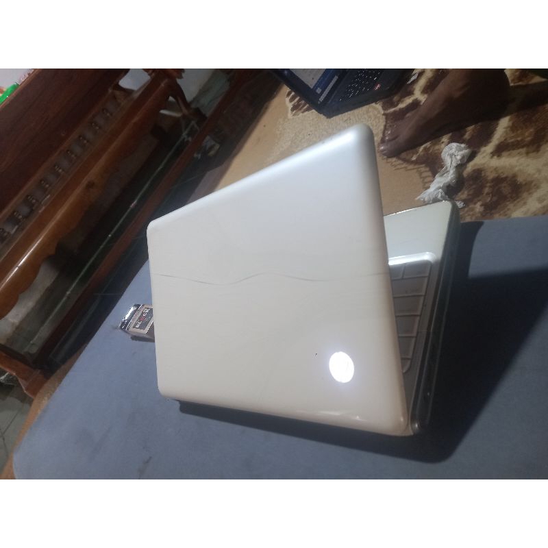 Laptop Hp Core i3