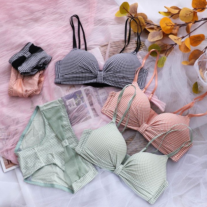 BH 9 Seamless deep v cross women bra