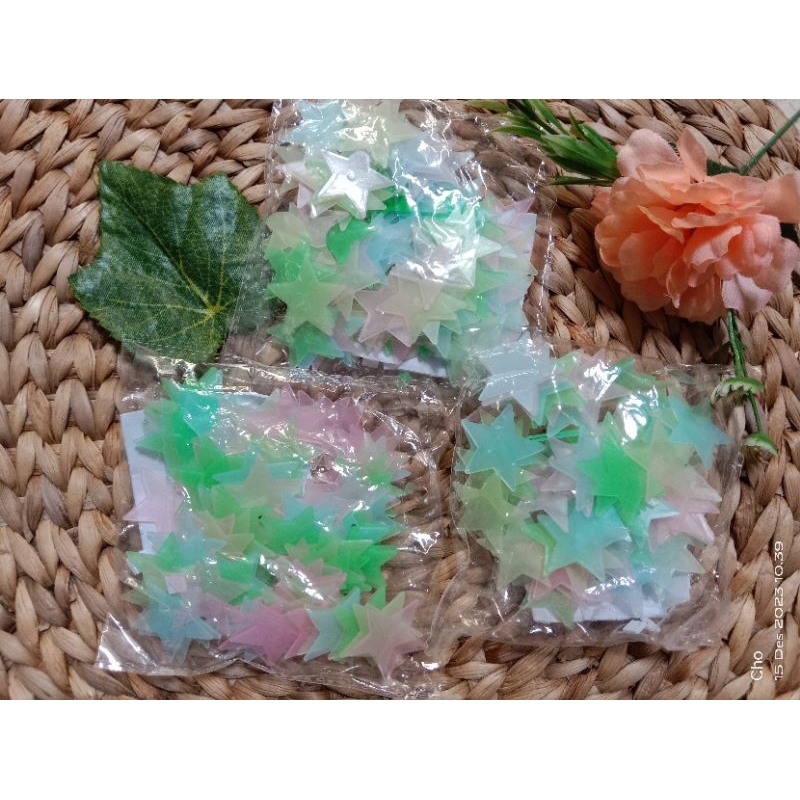 

Stiker Bintang 100pc-stiker glow in the dark-stiker dekorasi 3D-stiker dinding