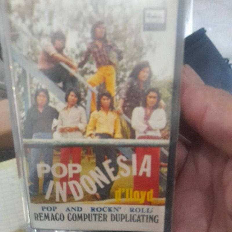 kaset pita d lloyd pop indonesia (0915)