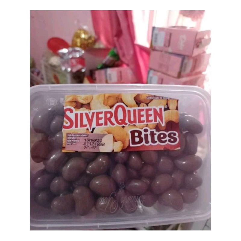 

SILVERQUEEN BITESS MULUSS TANPA RICEK 350 gram