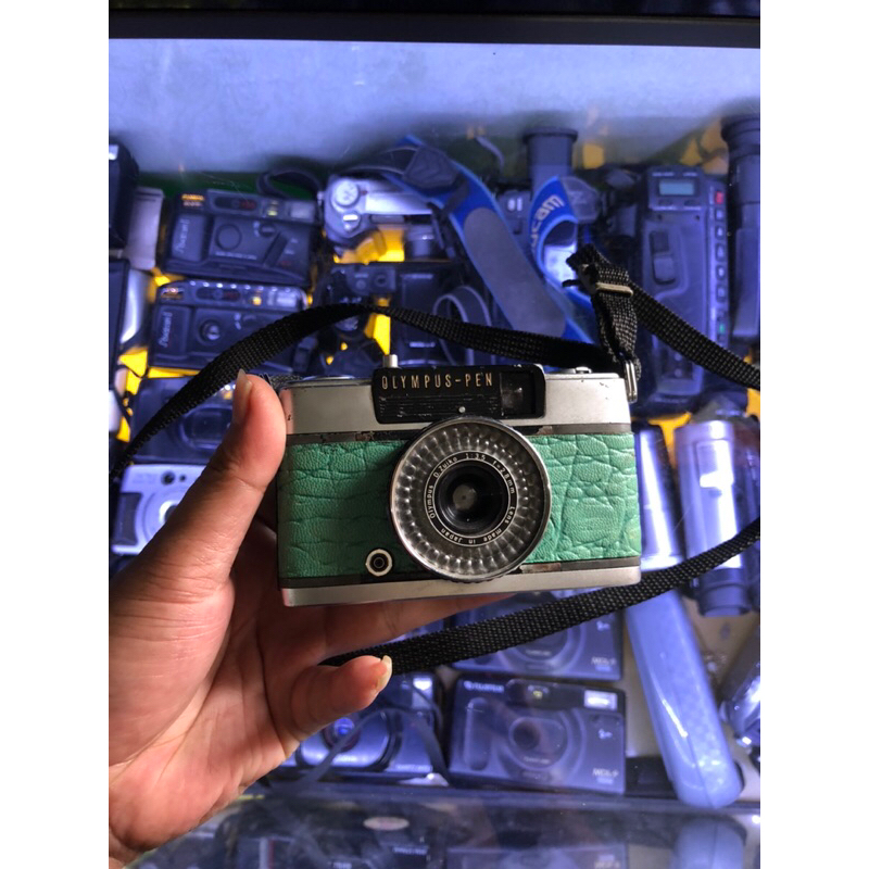 Kamera Analog Olympus Pen EE-2