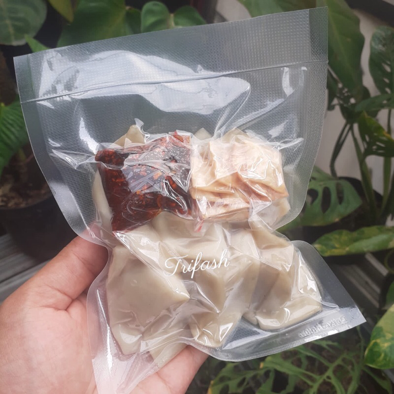 

Wonton Chili Oil Camilan Frozen