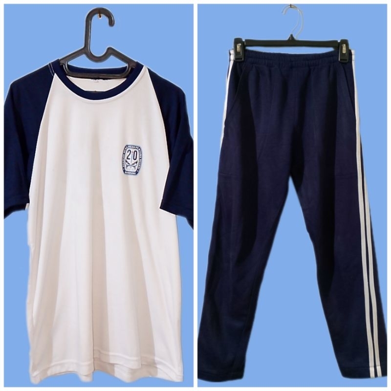 SETELAN OLAHRAGA SMPN 20 BANDUNG PRELOVED SERAGAM SEKOLAH