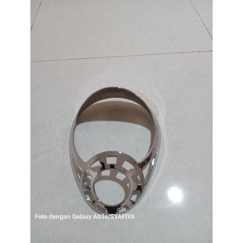 garnish lampu depan honda scoopy fi karbu/scoopy lama