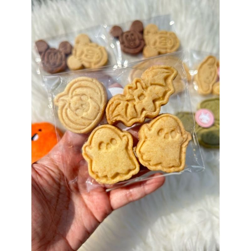 

HALLOWEEN EDITION COOKIES // By bunnybake.co