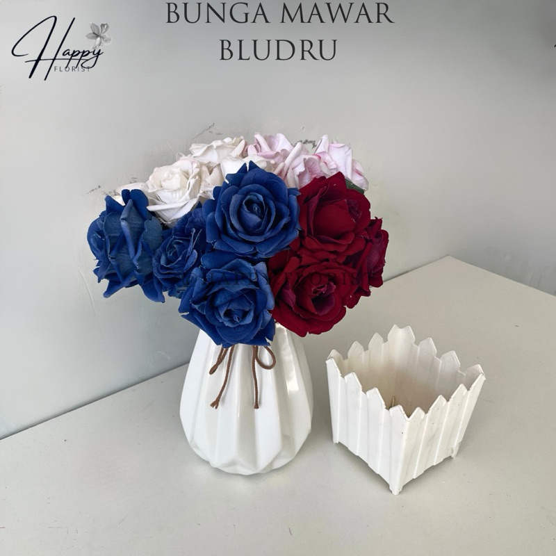 BUNGA MAWAR BLUDRU MINI/BUNGA BUCKET MAWAR BLUDRU/MAWAR BLUDRU DEKORASI (KN-22)