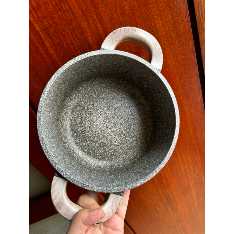 PRELOVED Panci debellin size 22cm kondisi sesuai foto