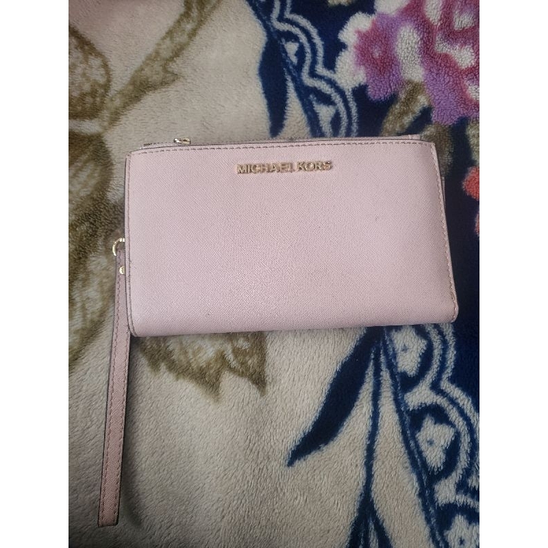 Dompet MK