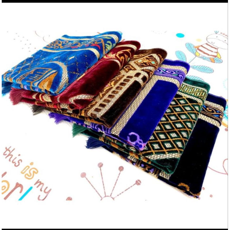 SAJADAH TURKI ISTAMBUL / TURKIYE / 70 X 110 / ALYDRUS SUPER SPIEGEL HARMONY