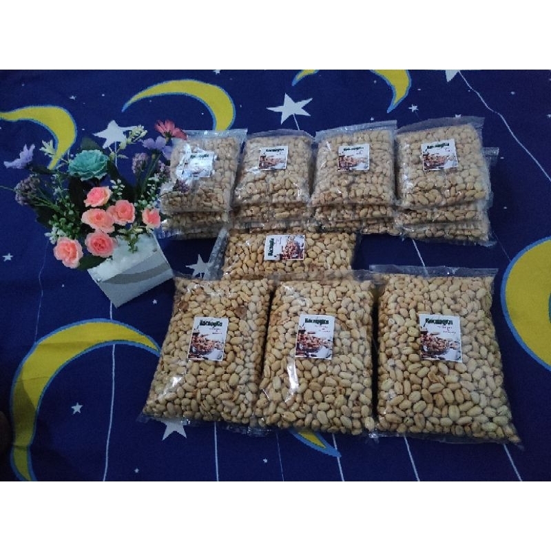 

KACANG BAWANG GORENG (1/2 kg) "enak gurih renyah