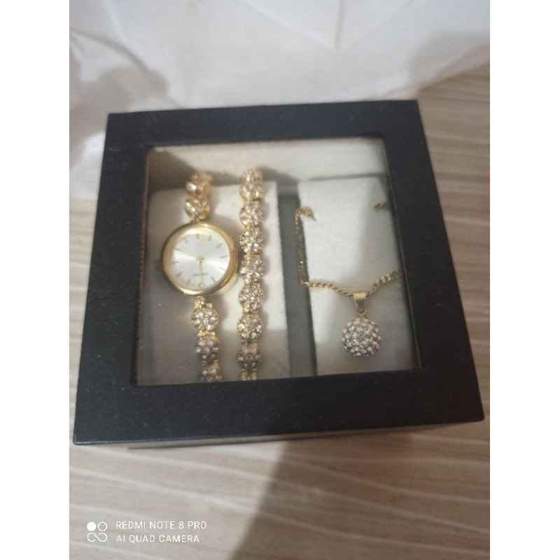preloved set jam tangan/ gelang/Kalung/Anti karat/ merk SEKONDA/lady watch crystal set