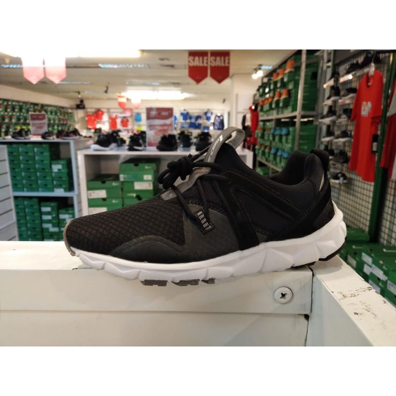Sepatu League Running shoes pria Poste M hitam Original  promo murah