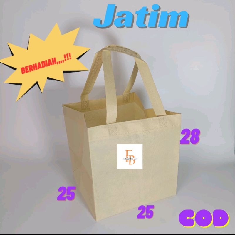 

Tas hajatan ukuran 25x25x28/tas berkat murah untuk berkat/tas shovenir HAJATAN / TAS ULANG TAHUN MURAH KAIN / TAS KAIN TERBARU