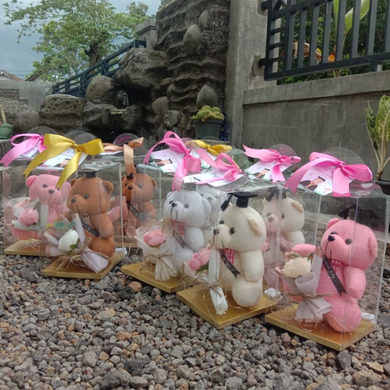 

MYHANDMADE.ID/BOX BONEKA LAMPU/KADO WISUDA/BONEKA WISUDA/KADO ULANG TAHUN