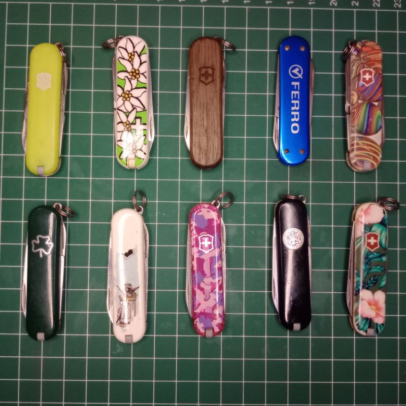 VICTORINOX CLASSIC SD Victorinox Classic SD Handle Bendera Scale Walnut Gantungan kunci Ganci Swiss 
