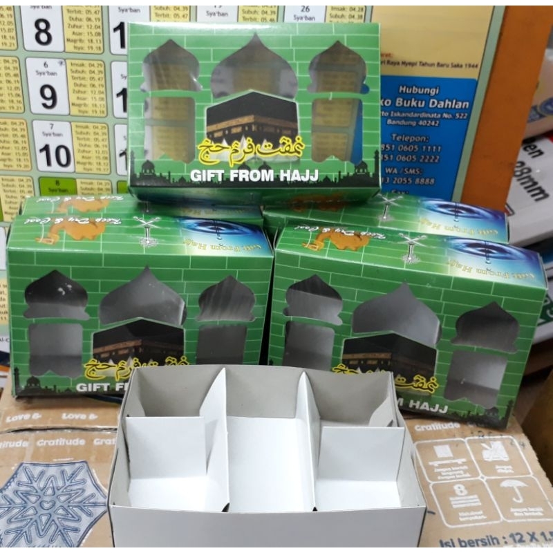 

Dus Kotak Oleh-oleh Haji