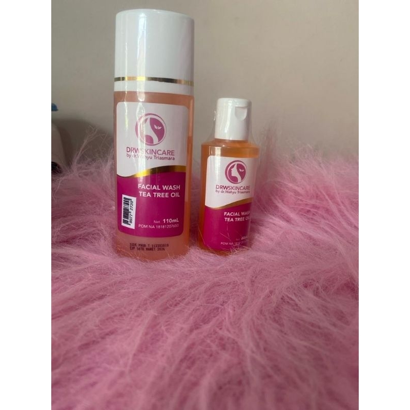 Facial wash tea tree oil