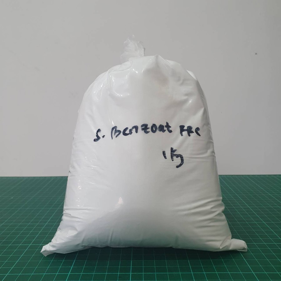 

Sodium Benzoat Food Grade Cina 1 Kilogram Natrium Benzoat