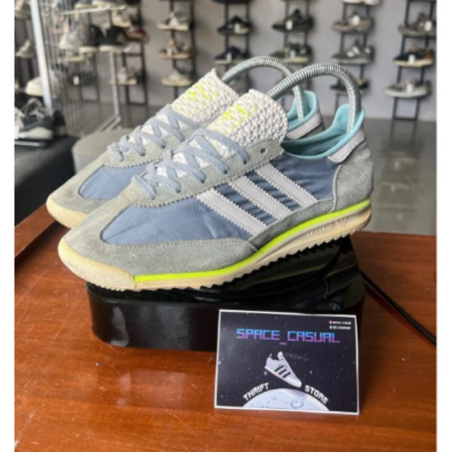 Adidas SL72