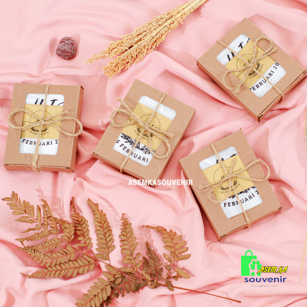 

BOX SOUVENIR HAMPERS MURAH PACKAGING UNIK SOVENIR AESTHETIC