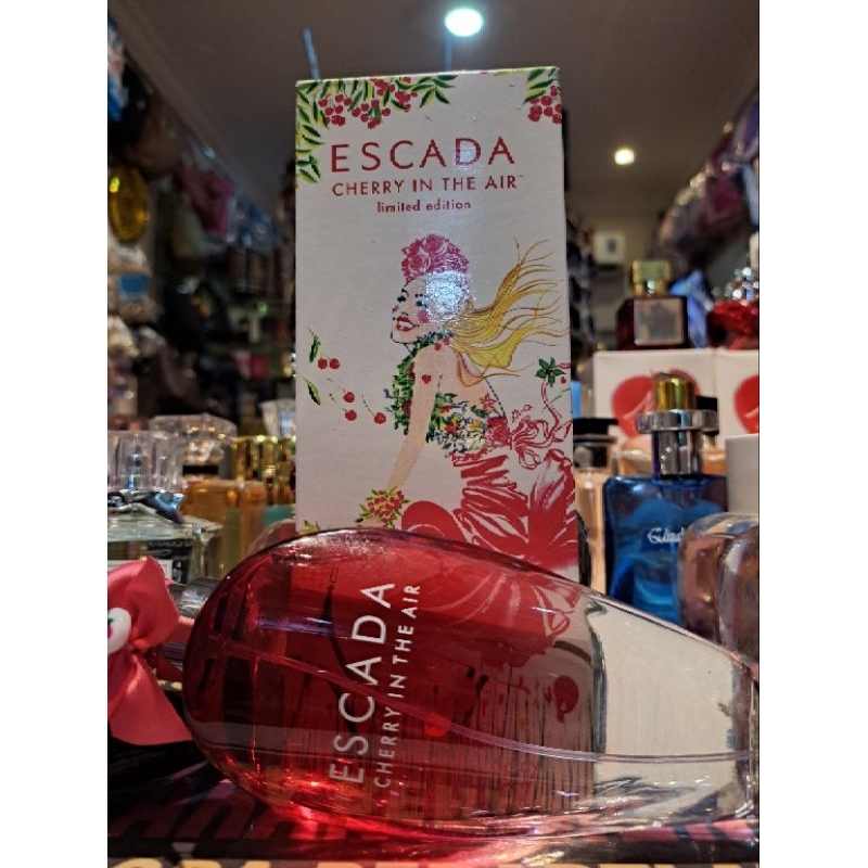 PARFUME ESCADA CHERRY IN THE AIR