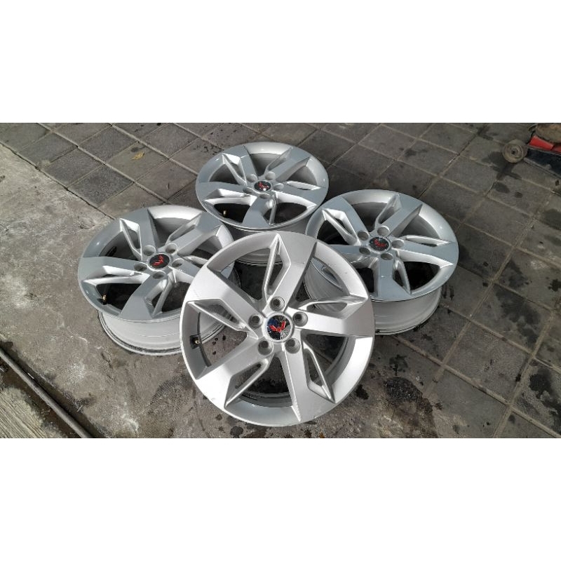 VELG SEKEN MOBIL OEM COPOTAN WULING ALMAZ RING 17 BAUT 5X114.3 VELG ONLY