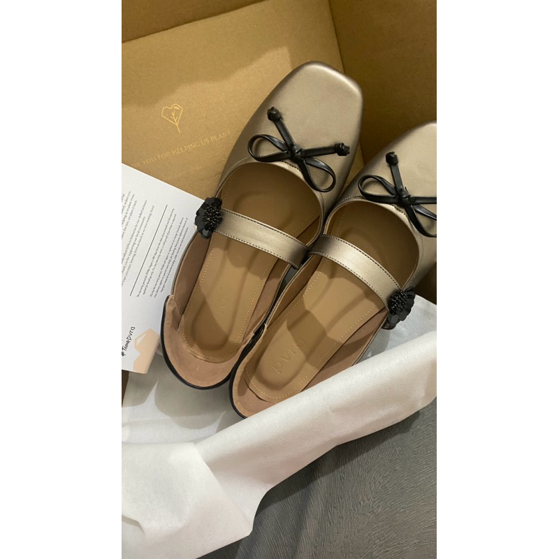 Pvra Ara Bronze Black