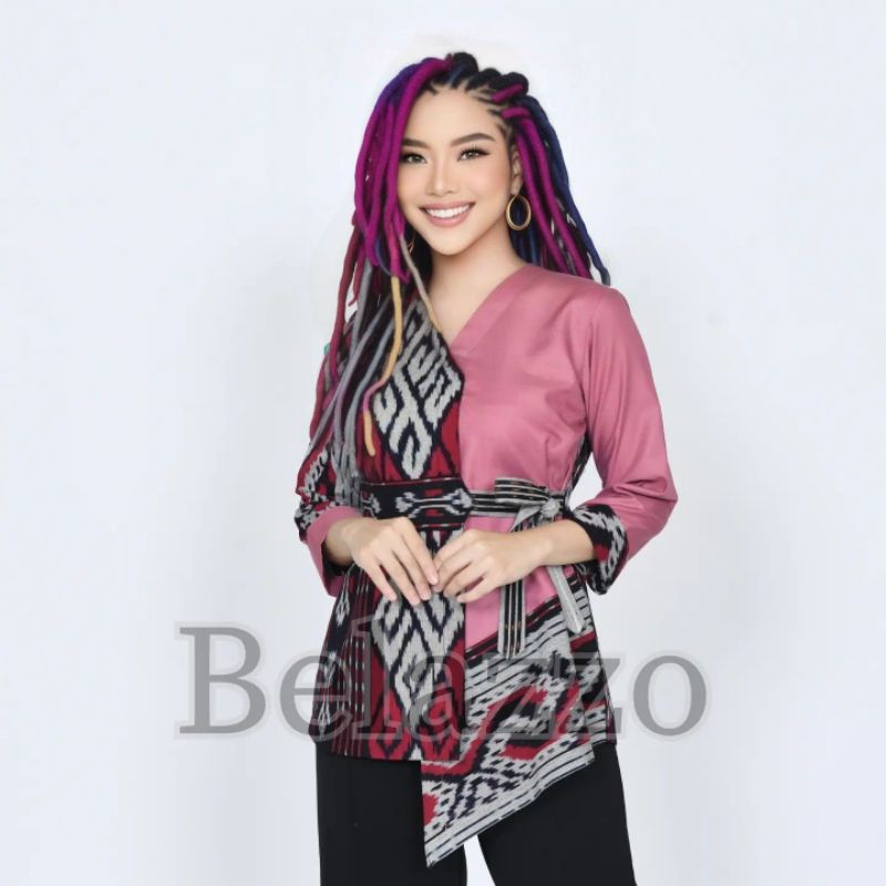 Baju Atasan Blouse Tenun Etnik Wanita Troso Jepara Terbaru - Belazzo Baju Tenun Wanita - Blus Tenun 
