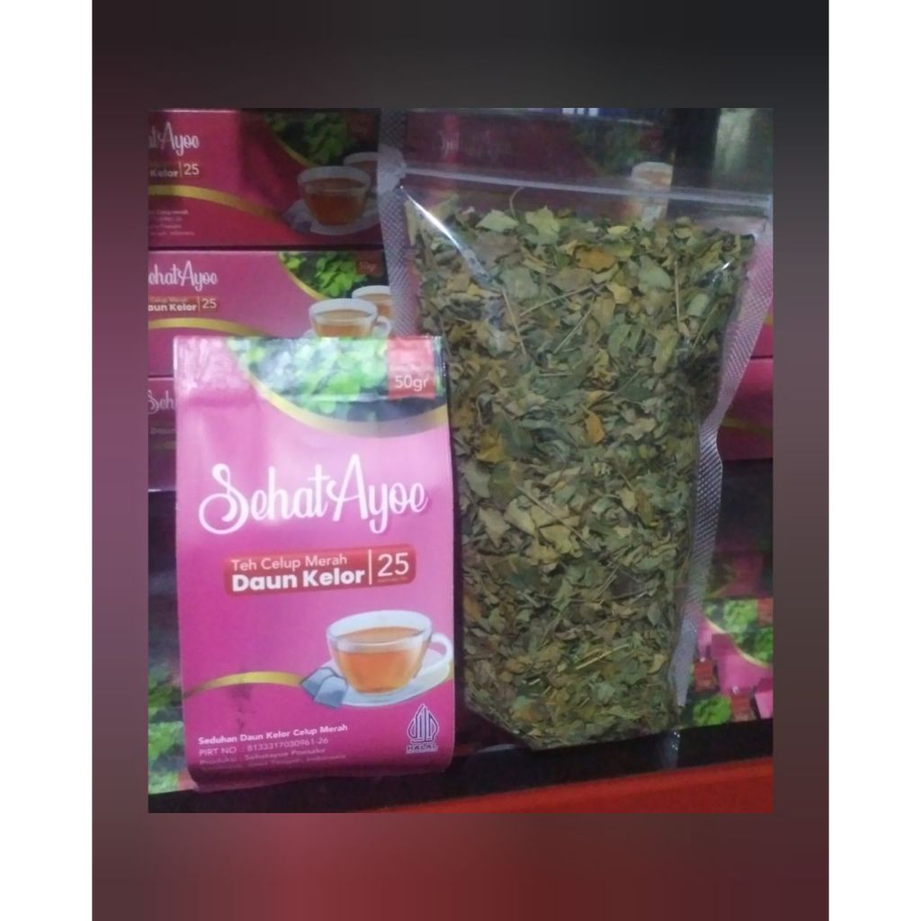 

Bundling Teh Merah Moringa dan Daun Kelor Kering Asli Original 50 gram