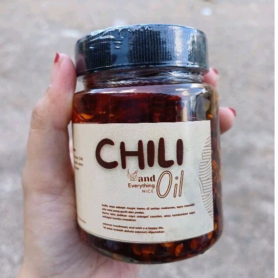 

Chili Oil Minyak Cabe Pedas Homemade Fresh 170 Gr