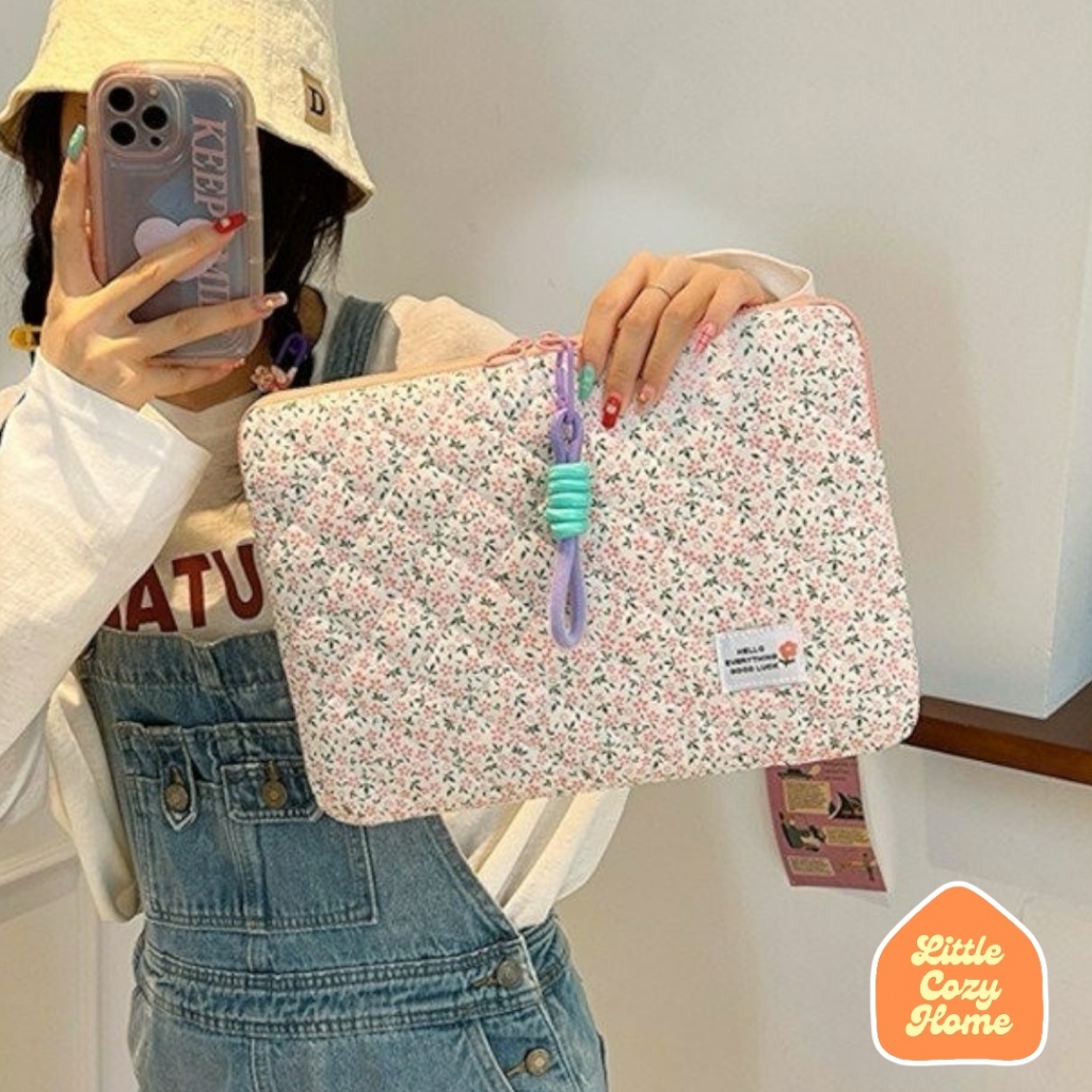 Hanami Floral Pastel Tablet 11 13 15 16 Inch Tas Laptop iPad Sleeve / Handstrap Tas Kantong Pelindung Sarung Cover HP Tablet 10.9 12 13.3 14 16 Sarung Pouch Cover Komputer Leptop Multifungsi / Macbook Air 13in Kulit Leather Case Sleeve Mac Book