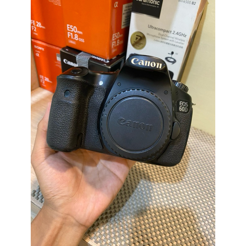 KAMERA CANON EOS 60D LENSA 18-55mm MULUS TERMURAH - CANON EOS 60D BODY ONLY - KAMERA SEMIPRO TERMURA