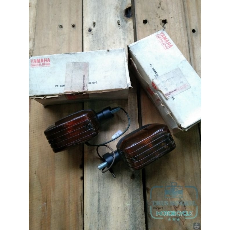 Turn Signal Lampu Sein Sen Riting Reteng Depan Assy Yamaha Alfa Champ Original Set