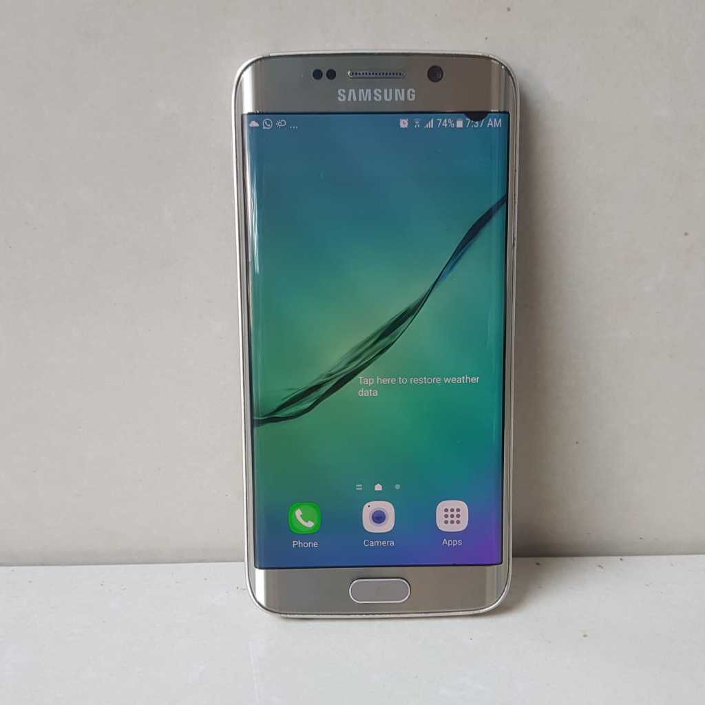 Samsung Galaxy S6 Edge RAM 3 GB Internal 128 GB NFC 4G LTE