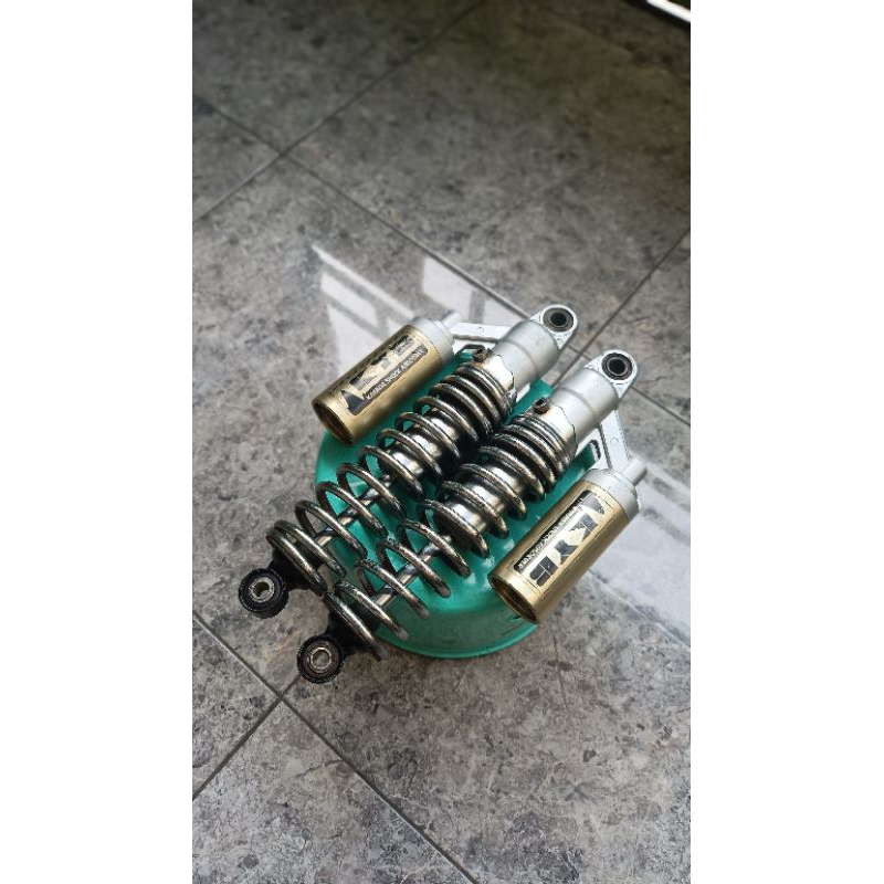 shock kyb gsx400 silver/chrome krom skok kayaba gsx 400 original copotan cocok untuk cb modif kontes