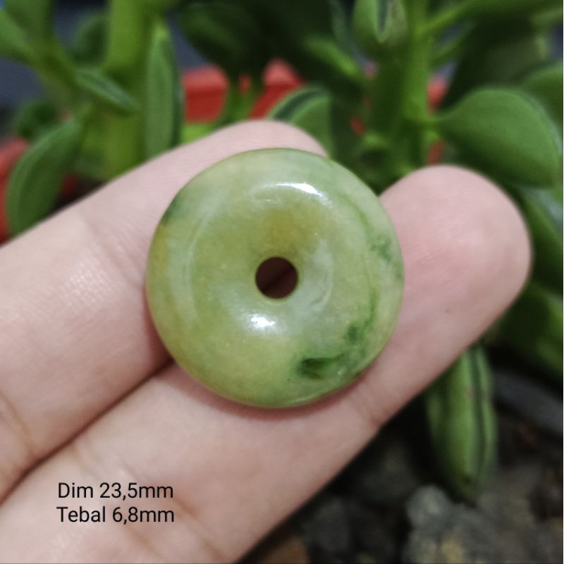 Giok Donat Jade Asli Type A