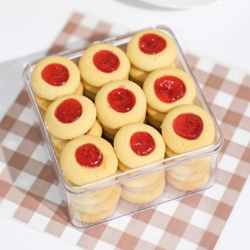 

Strawberry Thumpprint | Homemade Hampers Kue Kering Wisjman 400 Gr Cookies Imlek