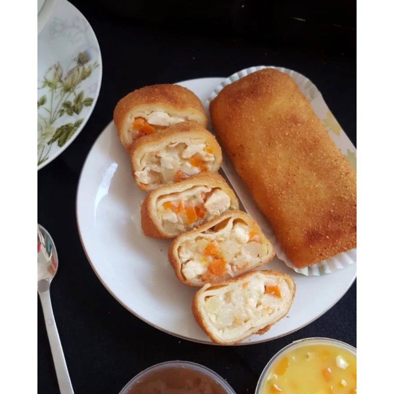 

Risoles Rogut Premium Homemade Frozen Food (ISI 5/10 PCS)