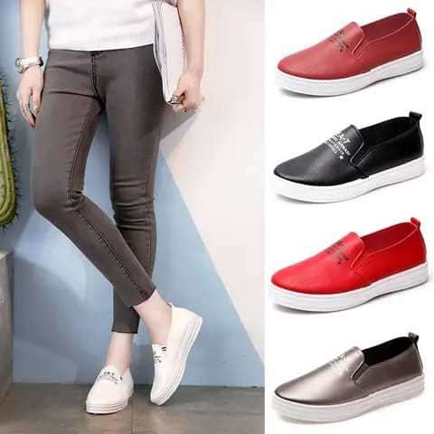 SEPATU WANITA/SEPATU SLIP ON WANITA TERBARU HITAM PUTIH SEPATU TANPA TALI