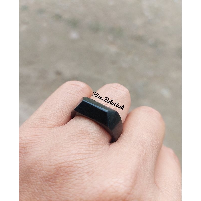 Cincin Batu Giok Black Jade Original Asli Aceh Cutting Piramida
