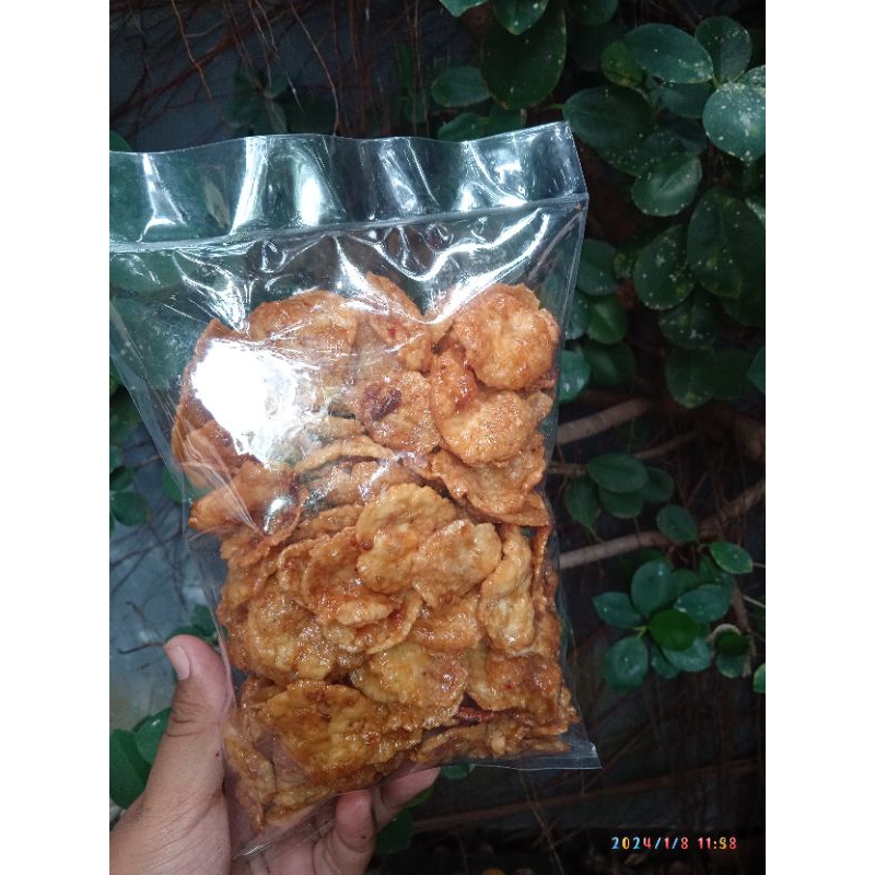 

emping melinjo tutok pedas manis 1/4kg