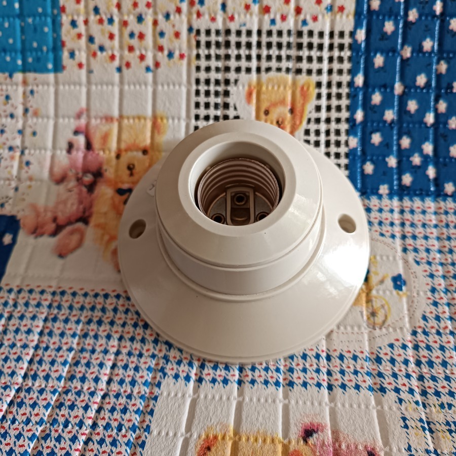 Fitting BROCO / Fitting Bulat BROCO / Rumah Lampu BROCO / Fitting Bula