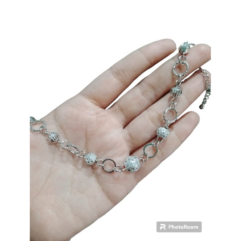 Gelang Boba Dior
