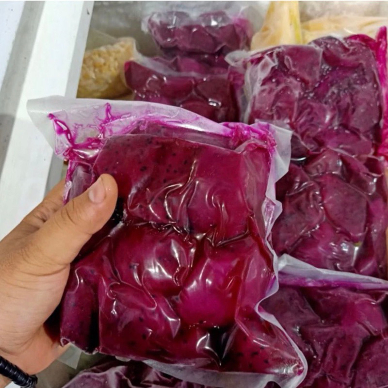 

BUAH NAGA FROZEN GRADE A PREMIUM / Dragon fruit