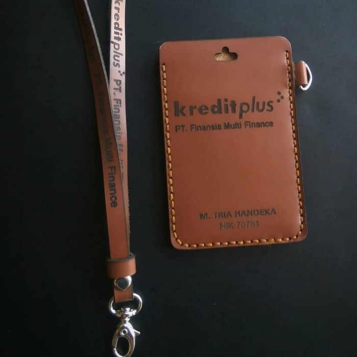 

Name Tag Kulit Custom, ID Card Holder Kulit Asli Custom, Lanyard ID Card Kulit