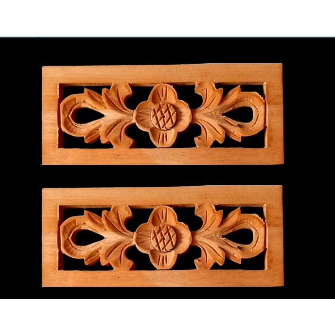 Kepingan Ukir Loster Ventilasi Lubang Angin Kayu Mahoni Ukuran 10 x 25 cm Motif Bunga Cawan