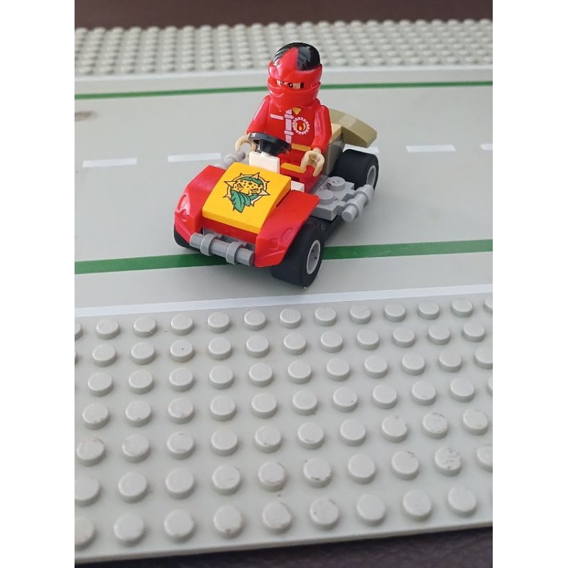 lego mobil balap